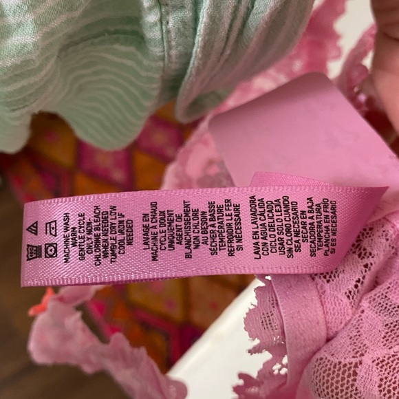 Skims Sheer Demi Lace Bra - Picture 5 of 5